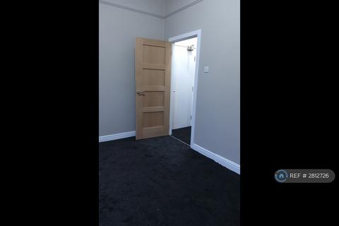 1 bedroom flat to rent, Peel Grove, Manchester, M12