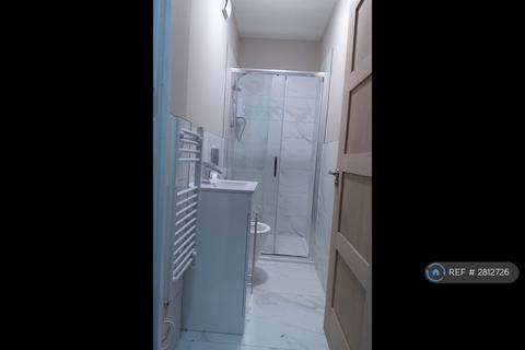 1 bedroom flat to rent, Peel Grove, Manchester, M12