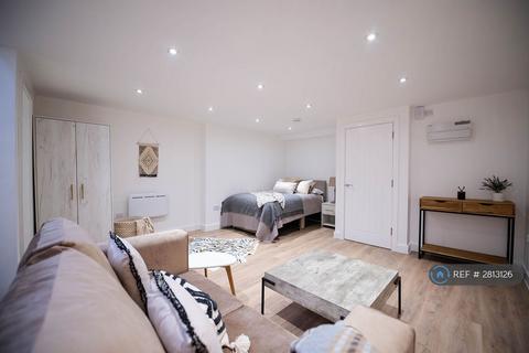 undefined, Greaves Street, Oldham, OL1