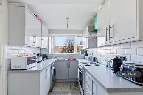 undefined, Portia Way, London, E3