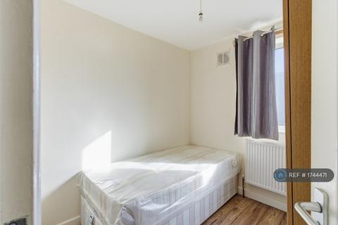 undefined, Portia Way, London, E3