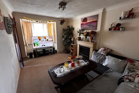 undefined, Linnet Close, Wellingborough, NN8