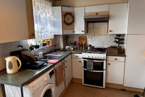 undefined, Linnet Close, Wellingborough, NN8