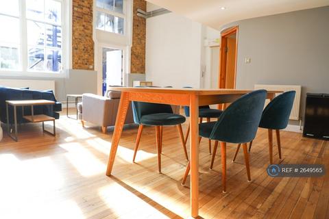 undefined, Chelmer Road, London, E9