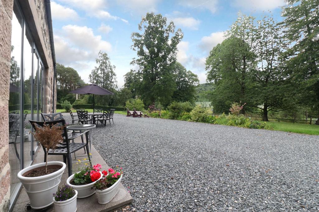 Front Gardens
