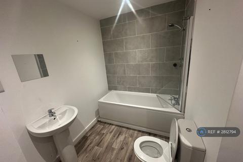 1 bedroom flat to rent, Jubilee, Bury, BL9