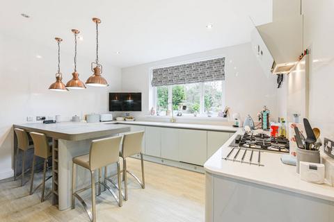 undefined, Bromley Avenue, Shortlands, Bromley, BR1
