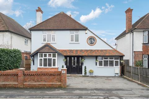Pinkneys Road, Maidenhead