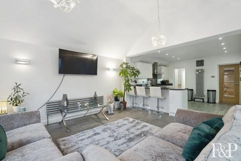 undefined, Pinkneys Road, Maidenhead