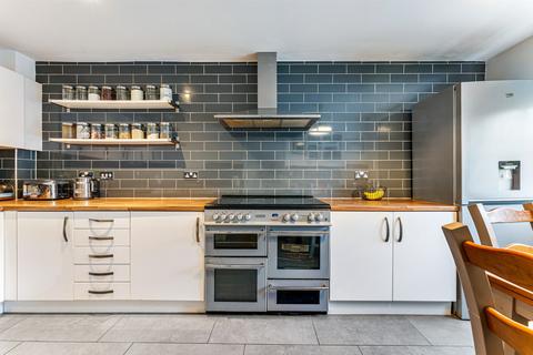 undefined, Iona Crescent, Widnes WA8