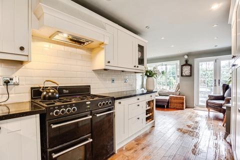 3 bedroom detached house for sale, Marriott Grove, Wakefield