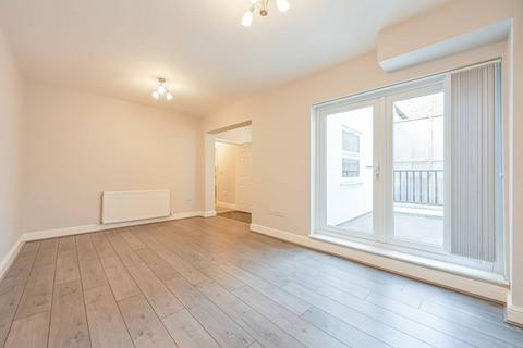 2 bedroom flat to rent, Commercial Road, Tower Hamlets, London, E1