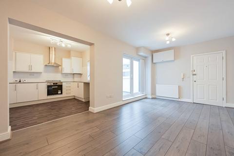 2 bedroom flat to rent, Commercial Road, Tower Hamlets, London, E1