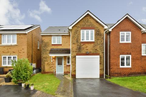 3 bedroom detached house for sale, Bryn Dreinog, Ammanford, SA18