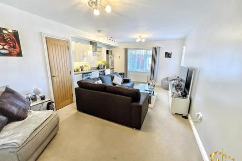 2 bedroom flat for sale, Dorset Road, Bexhill-on-Sea, TN40