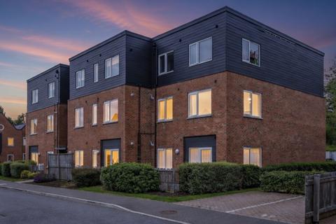 undefined, Caxton Close, Edenbridge TN8