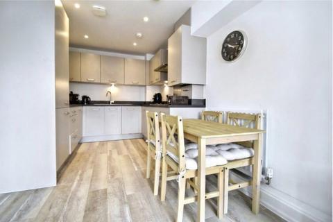 undefined, Caxton Close, Edenbridge TN8