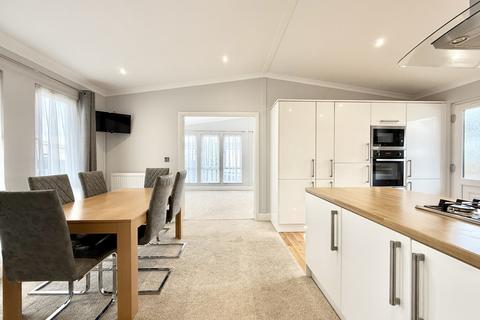 undefined, Pinehurst Park, West Moors, Ferndown, Dorset, BH22