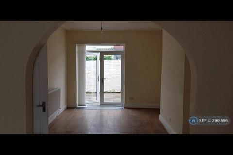 undefined, Torus Road, Liverpool, Merseyside, L13