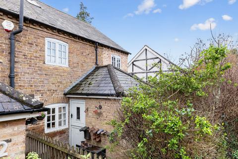 3 bedroom end of terrace house for sale, Milton Fields, Chalfont St. Giles, HP8