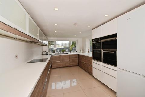 undefined, The Oval, Oadby, Leicester