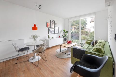 undefined, 22, Mountearl Gardens, London SW16