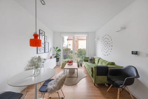 undefined, 22, Mountearl Gardens, London SW16