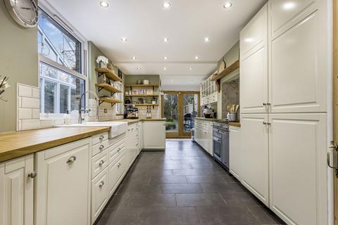 4 bedroom semi-detached house for sale, Loose Road, Maidstone ME15