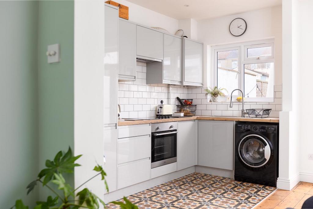 45 Pendennis Place, BS4 4 JL-19.jpg