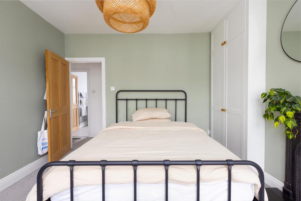 45 Pendennis Place, BS4 4 JL-14.jpg