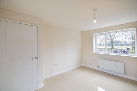 undefined, Aviary Road, Manchester