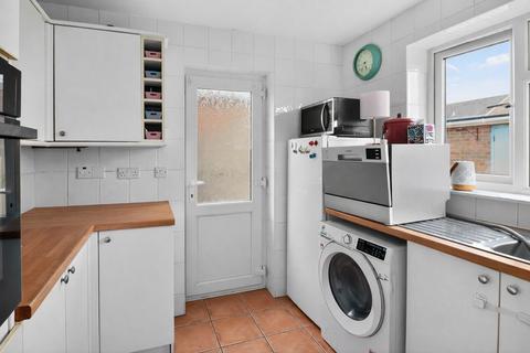 3 bedroom semi-detached house for sale, Mallard Close, Christchurch