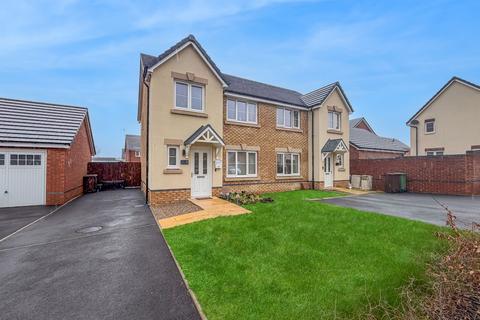 3 bedroom semi-detached house for sale, Birch Way, Bargoed CF81