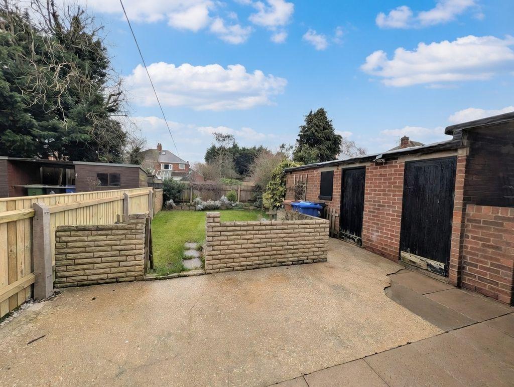 Rear garden view 2