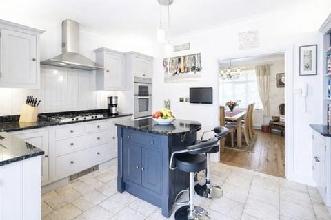 4 bedroom semi-detached house for sale, BROOKLANDS AVENUE, CLEETHORPES