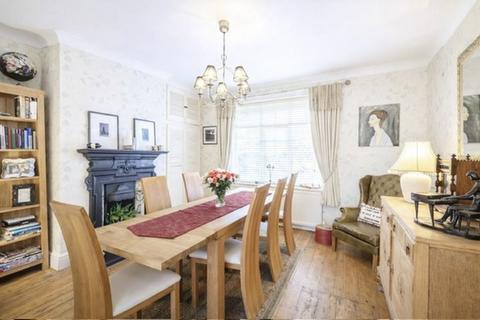 4 bedroom semi-detached house for sale, BROOKLANDS AVENUE, CLEETHORPES