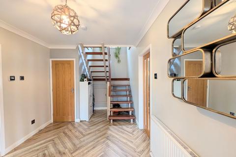 4 bedroom detached house for sale, TETNEY LANE, HOLTON LE CLAY