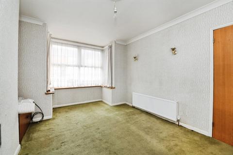 3 bedroom end of terrace house for sale, Henry Road, Chelmsford