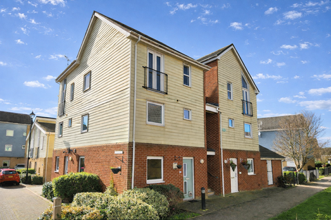 1 bedroom ground floor flat for sale, Bismuth Drive, Sittingbourne ME10