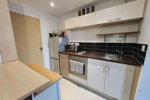 1 bedroom ground floor flat for sale, Bismuth Drive, Sittingbourne ME10