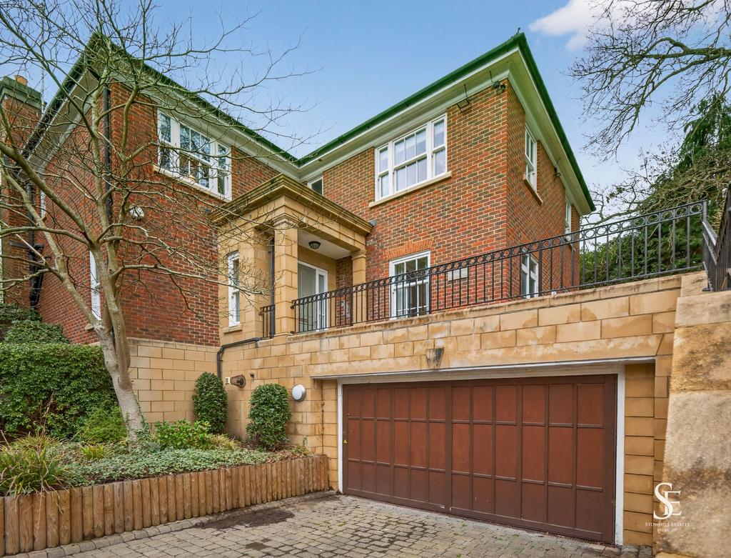 Double Garage