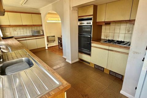4 bedroom semi-detached house for sale, Awbrook Close, Scaynes Hill