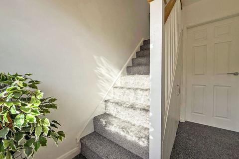 3 bedroom terraced house for sale, North Oval, UPPER GORNAL, DY3 1XJ