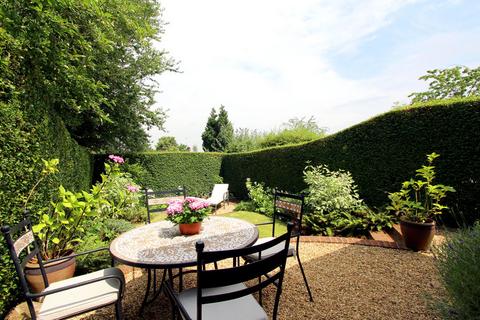 undefined, Childs Way, Hampstead Garden Suburb, NW11