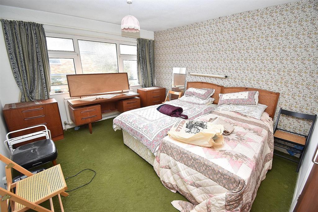 Bedroom one.jpg