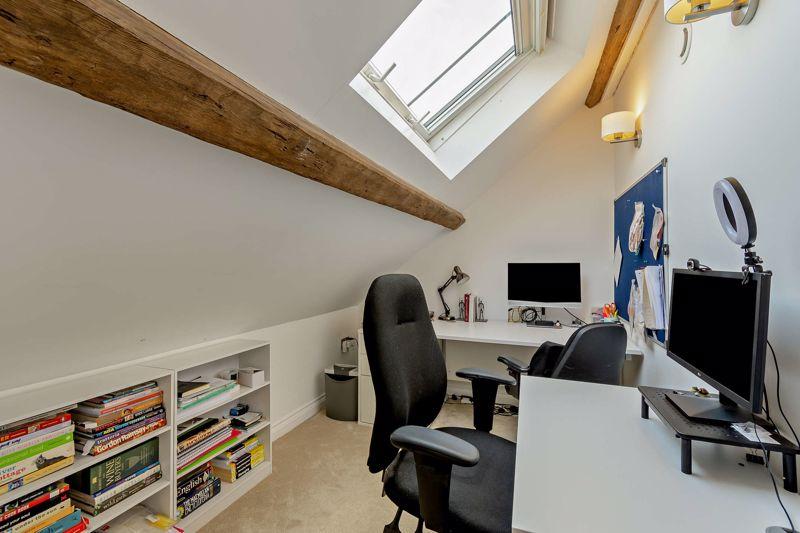 Guest Bedroom/Study