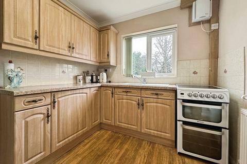 3 bedroom detached house for sale, Lodge Road, Walsall, WS4 1DE