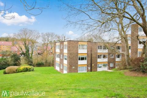 undefined, Hillside, Hoddesdon