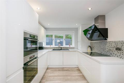 4 bedroom detached house for sale, Lingfield Road, Bradford BD15