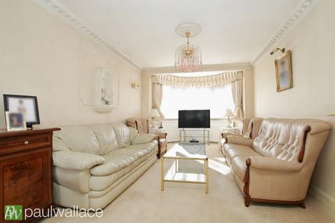 3 bedroom detached house for sale, Mount Pleasant, EN4|Detached Family Home with 85' Garden & Extension Potential (STPP)